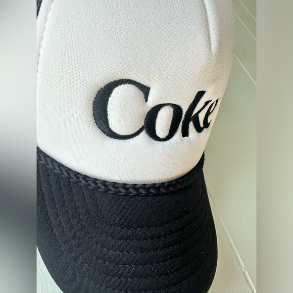 Coke Hat - Picture 5 of 8